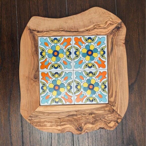 Arte Legno Handcrafted Live Edge Olive Wood & Ceramic Tile Serving Tray Platter - Picture 2 of 5